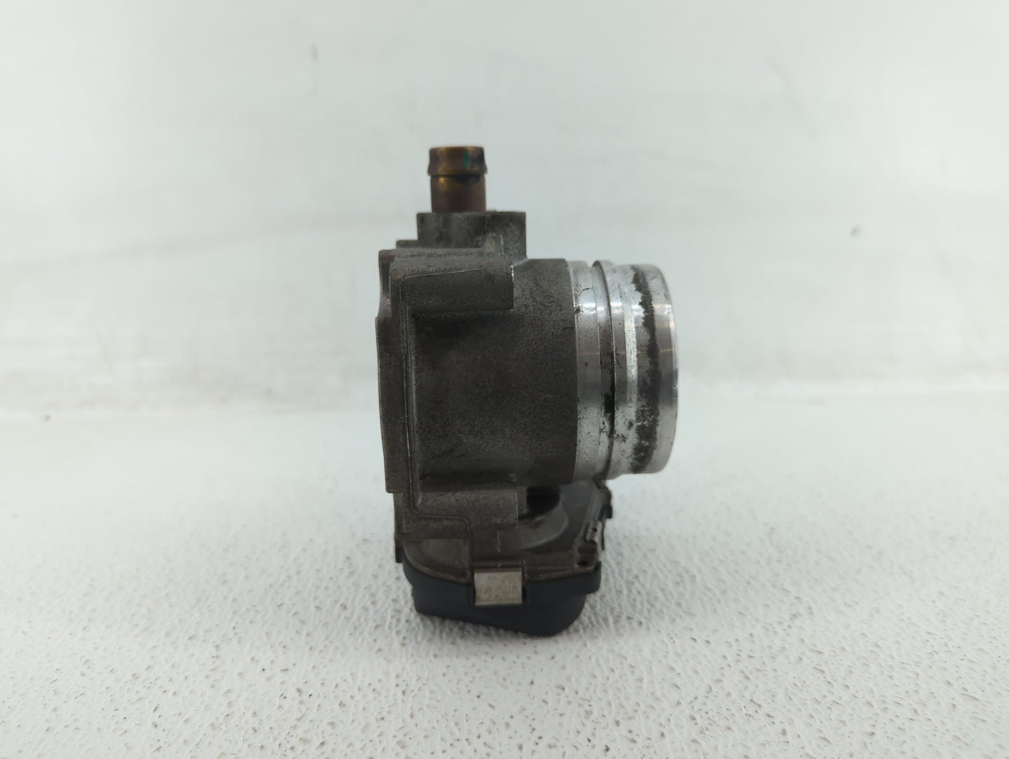 2013 Bmw 528i Throttle Body P/N:1354 7588625-02 Fits Fits 2016 2017 2018 2019 OEM Used Auto Parts - Oemusedautoparts1.com