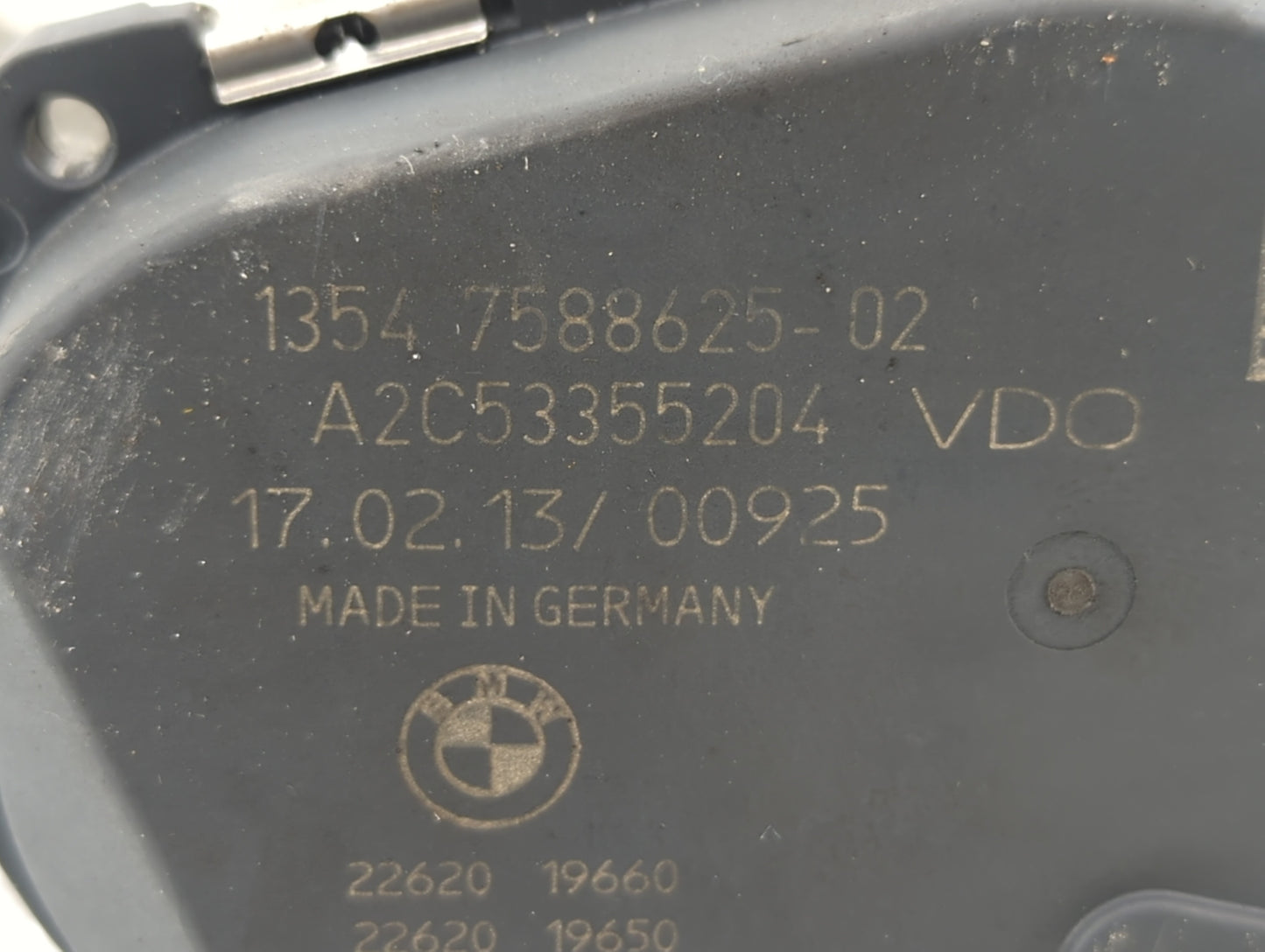 2013 Bmw 528i Throttle Body P/N:1354 7588625-02 Fits Fits 2016 2017 2018 2019 OEM Used Auto Parts - Oemusedautoparts1.com