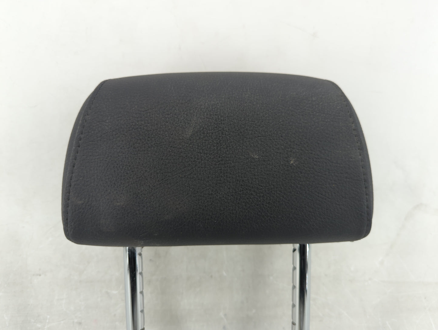 2013 Bmw 528i Headrest Head Rest Front Driver Passenger Seat Fits OEM Used Auto Parts - Oemusedautoparts1.com