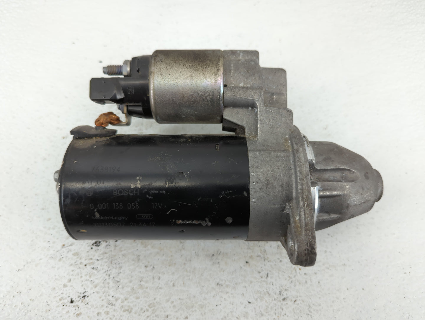 2012-2013 Bmw 528i Car Starter Motor Solenoid OEM P/N:7638194 Fits Fits 2011 2012 2013 2014 2015 2016 2017 2018 OEM Used Aut