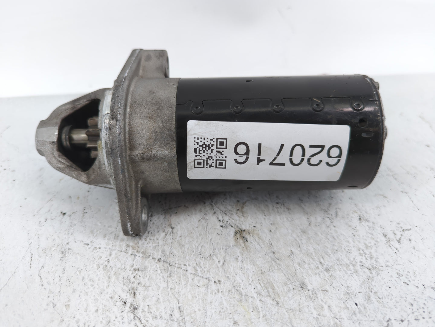 2012-2013 Bmw 528i Car Starter Motor Solenoid OEM P/N:1 005 881 559 Fits Fits 2011 2012 2013 2014 2015 2016 2017 2018 OEM Us