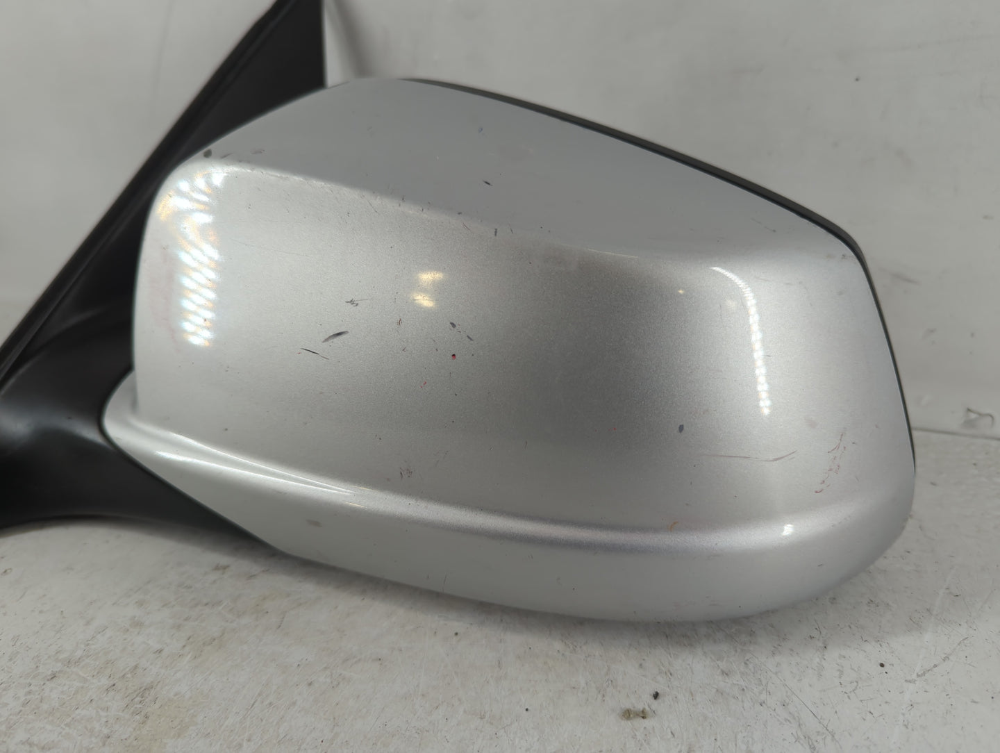 2012-2013 Bmw 528i Driver Side View Mirror - Left Door Mirror OEM Used - Oemusedautoparts1.com