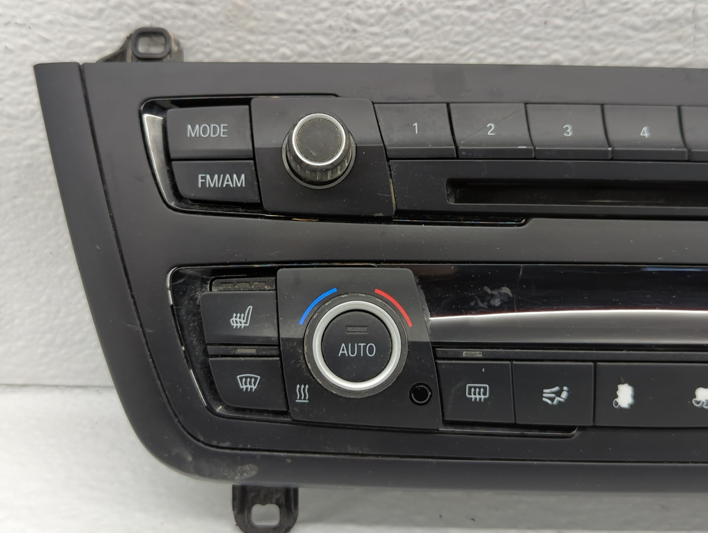 2011-2016 Bmw 528i Climate Control Module Temperature AC/Heater Replacement P/N:64.11-9226784-03 173 138 10 Fits OEM Used Au