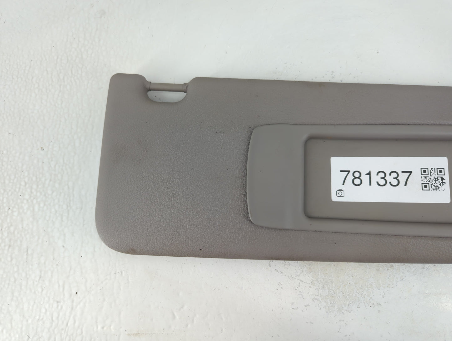 2011-2016 Bmw 528i Sun Visor Shade Replacement Passenger Right Mirror Fits Fits 2010 2011 2012 2013 2014 2015 2016 OEM Used 
