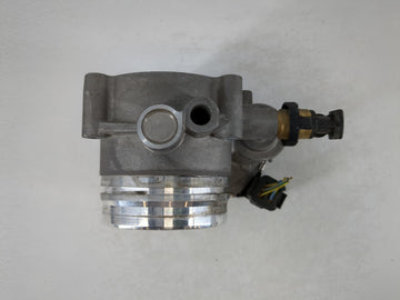 2010-2017 Bmw 535i Throttle Body P/N:1354 7597871-02 Fits Fits 2010 2011 2012 2013 2014 2015 2016 2017 2018 2019 2020 OEM Used Auto Parts