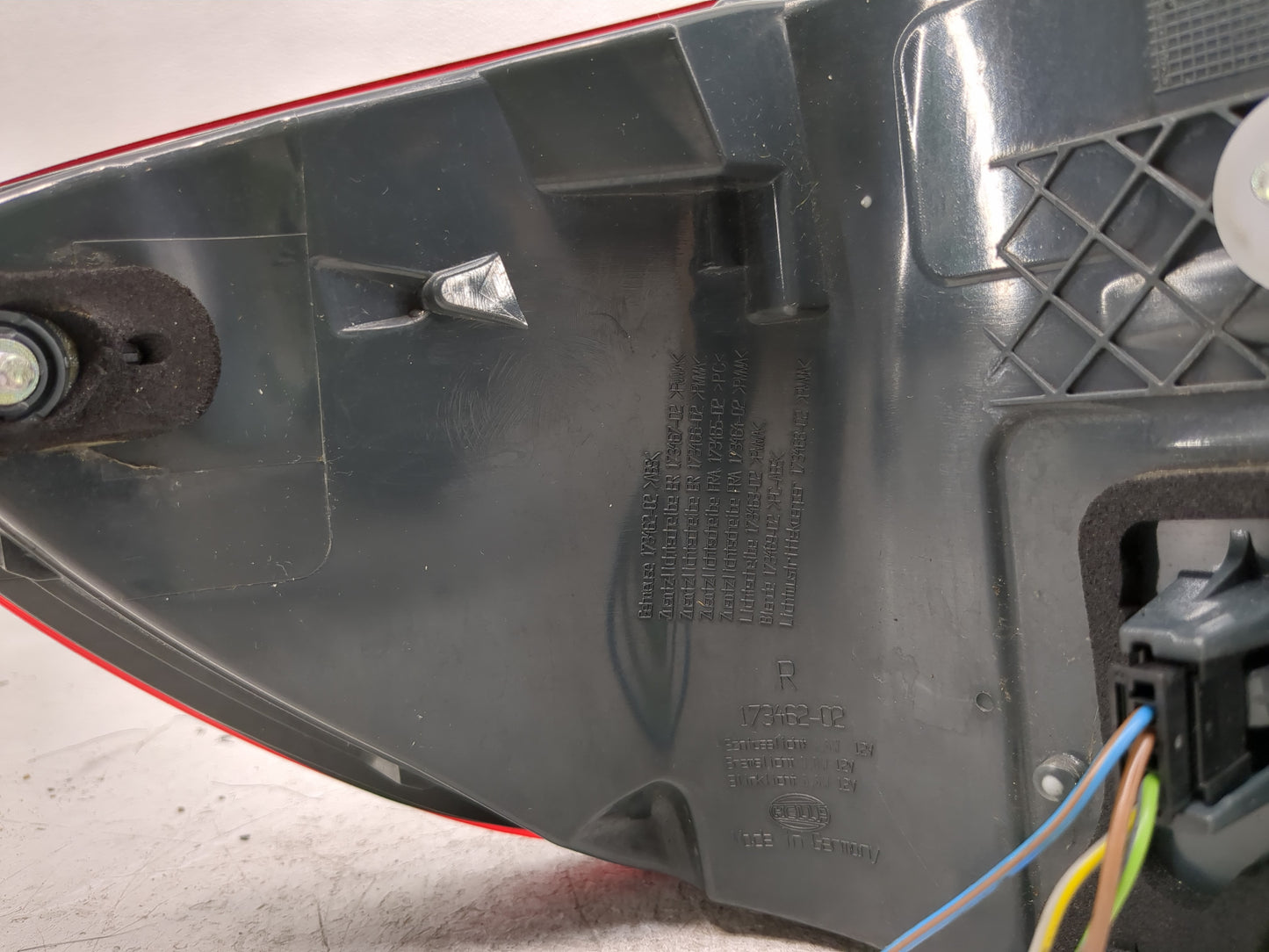 2011-2013 Bmw 535i Tail Light Assembly Passenger Right OEM P/N:173462-02 Fits Fits 2011 2012 2013 OEM Used Auto Parts - Oemu