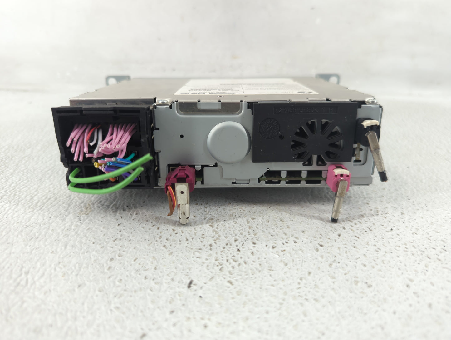 2013-2014 Bmw 535i Radio AM FM Cd Player Receiver Replacement P/N:9 311 306 Fits Fits 2013 2014 2015 2016 2017 OEM Used Auto