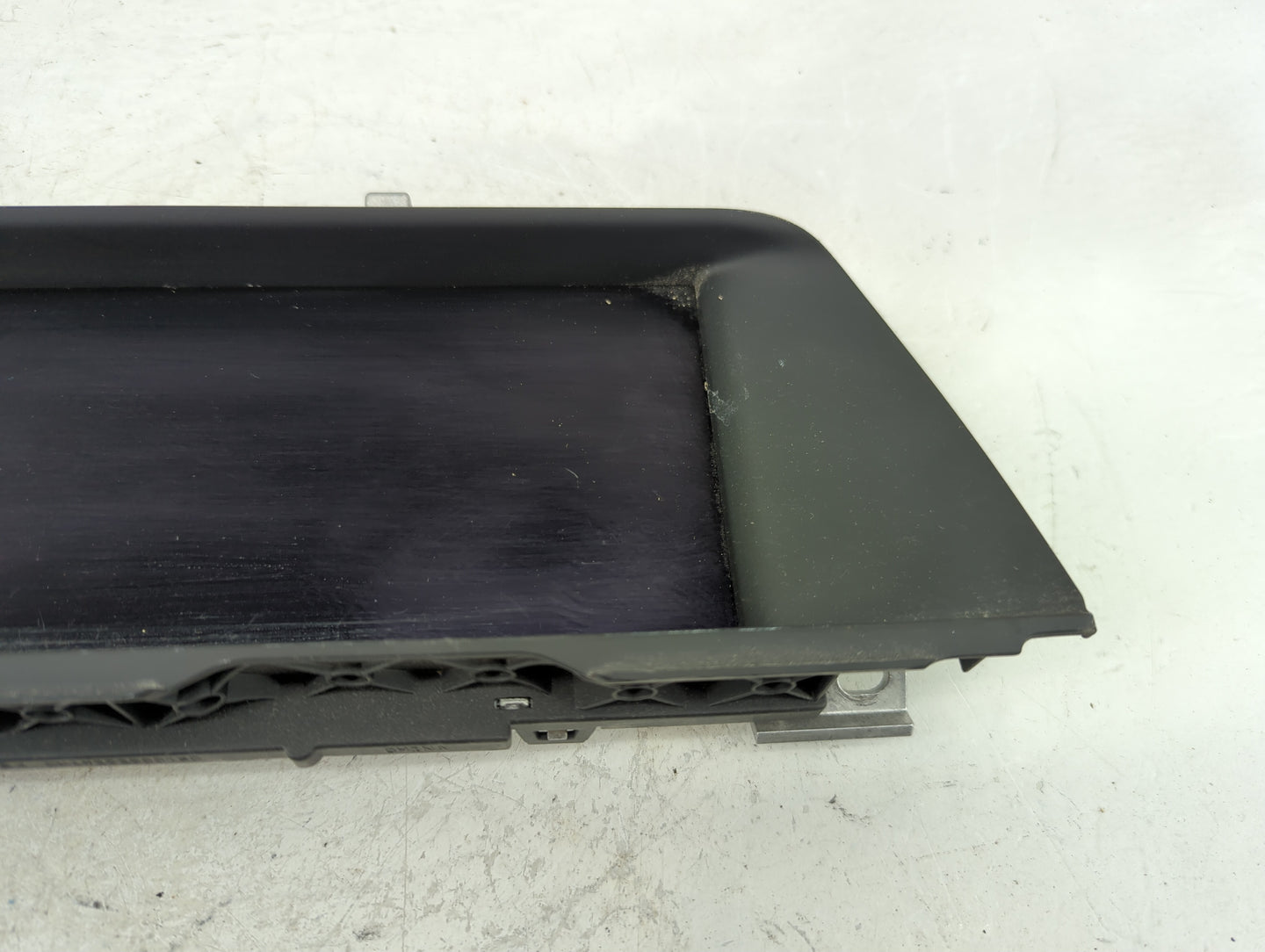 2011-2016 Bmw 535i Information Display Screen - Oemusedautoparts1.com