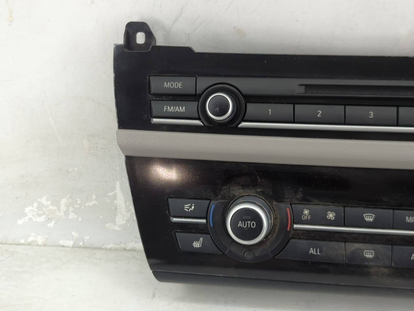 2011-2016 Bmw 535i Climate Control Module Temperature AC/Heater Replacement P/N:9306156-01 90025-637/0007 Fits OEM Used Auto