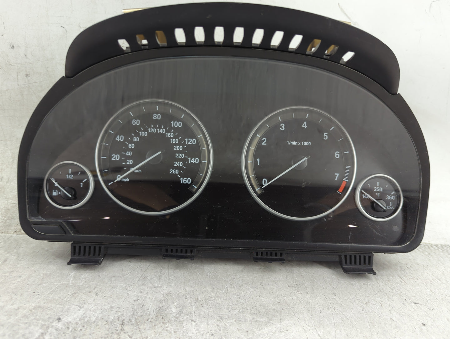 2012-2013 Bmw 535i Instrument Cluster Speedometer Gauges Miles: Fits Fits 2011 2012 2013 OEM Used Auto Parts - Oemusedautopa
