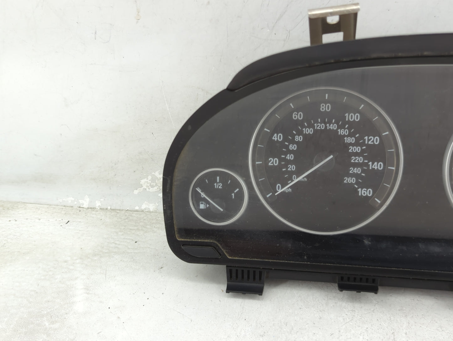 2012-2013 Bmw 535i Instrument Cluster Speedometer Gauges P/N:25811511 2339301-06, 9291412-01 Miles: Fits Fits 2011 2012 2013