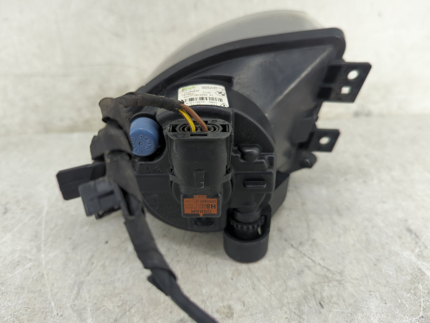 2011-2013 Bmw 535i Passenger Right Oem Fog Light Lamp - Oemusedautoparts1.com