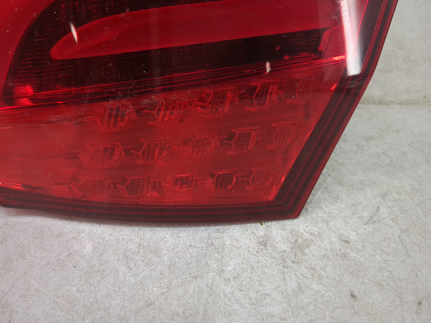 2011-2013 Bmw 535i Tail Light Assembly Passenger Right OEM P/N:173462-02 Fits Fits 2011 2012 2013 OEM Used Auto Parts - Oemu