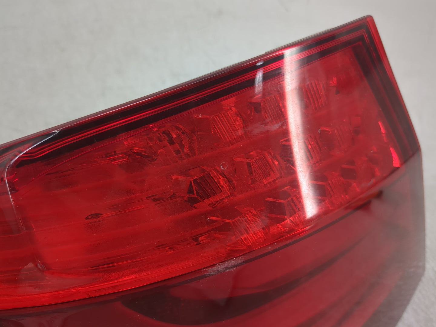 2011-2013 Bmw 535i Tail Light Assembly Driver Left OEM P/N:173462-01 Fits Fits 2011 2012 2013 OEM Used Auto Parts - Oemuseda