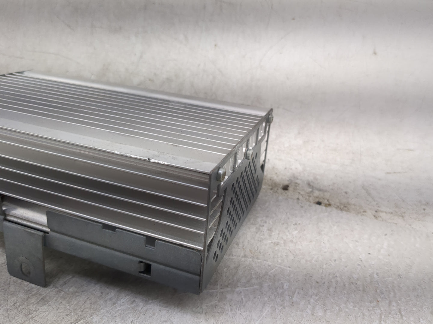 2011-2013 Bmw 535i Radio Speaker Amplifier - Oemusedautoparts1.com