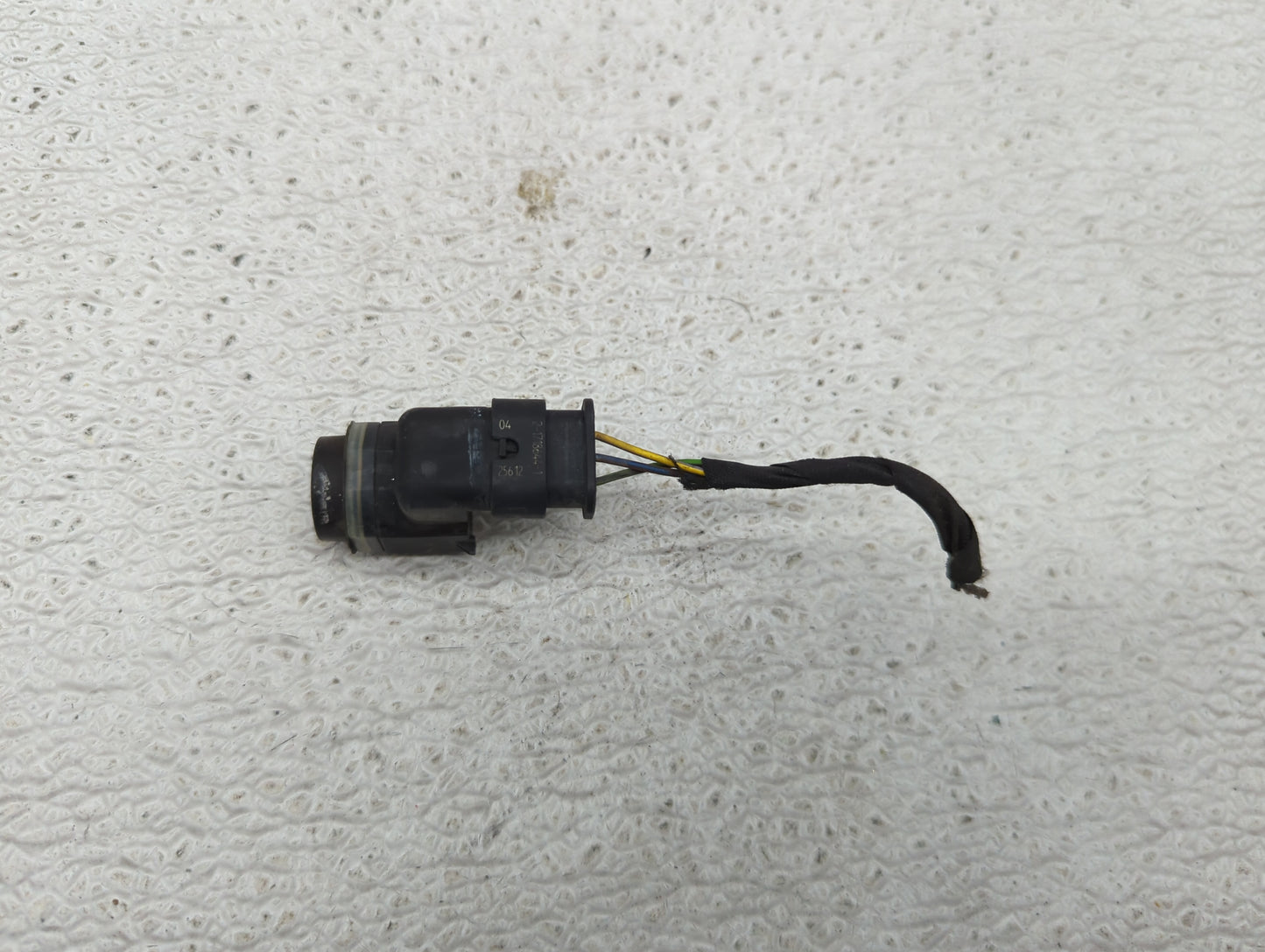 2013 Bmw 535i Front Park Assist Sensor Black - Oemusedautoparts1.com