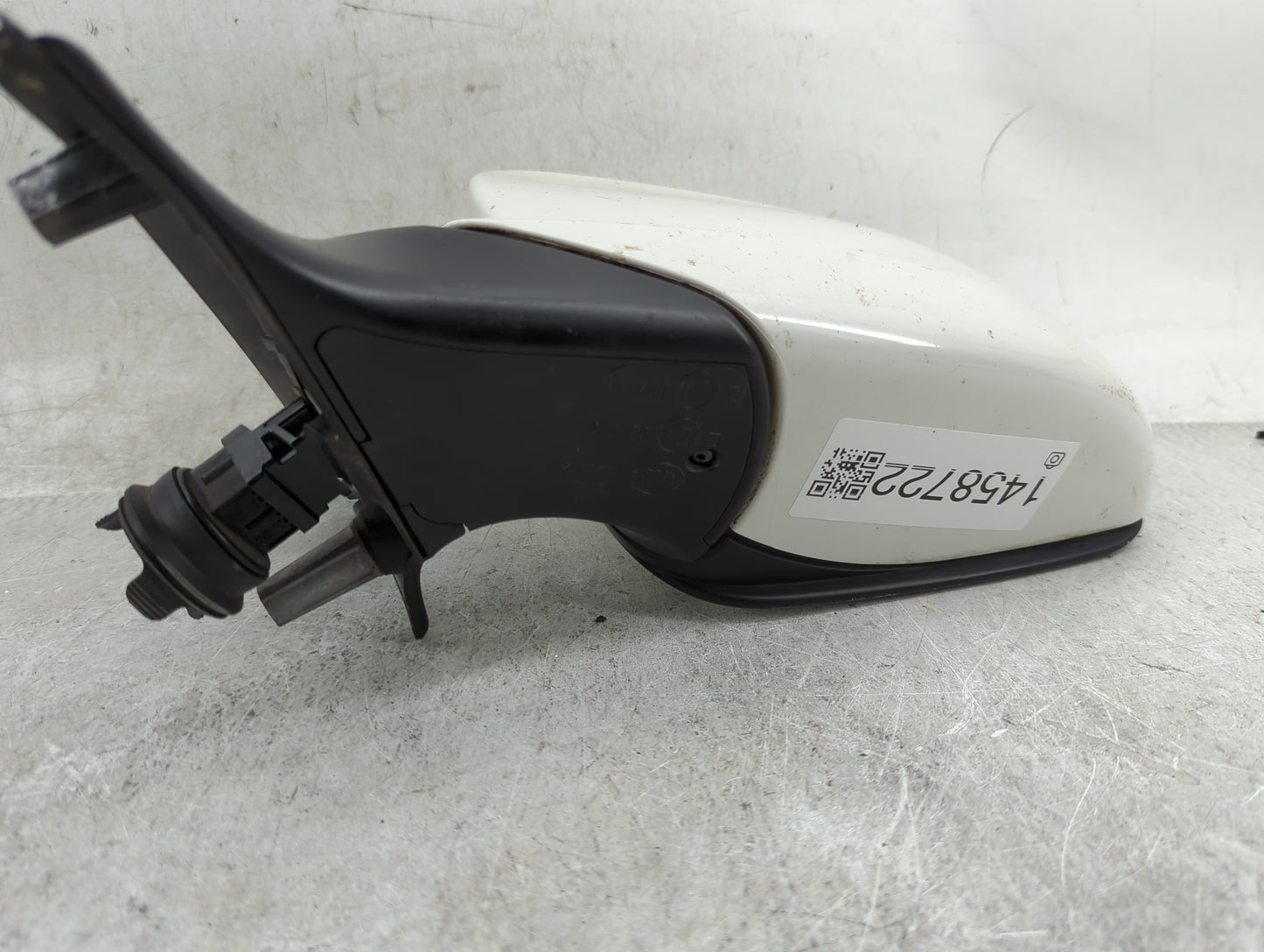 2012-2013 Bmw 535i Driver Side View Mirror - Left Door Mirror OEM Used - Oemusedautoparts1.com