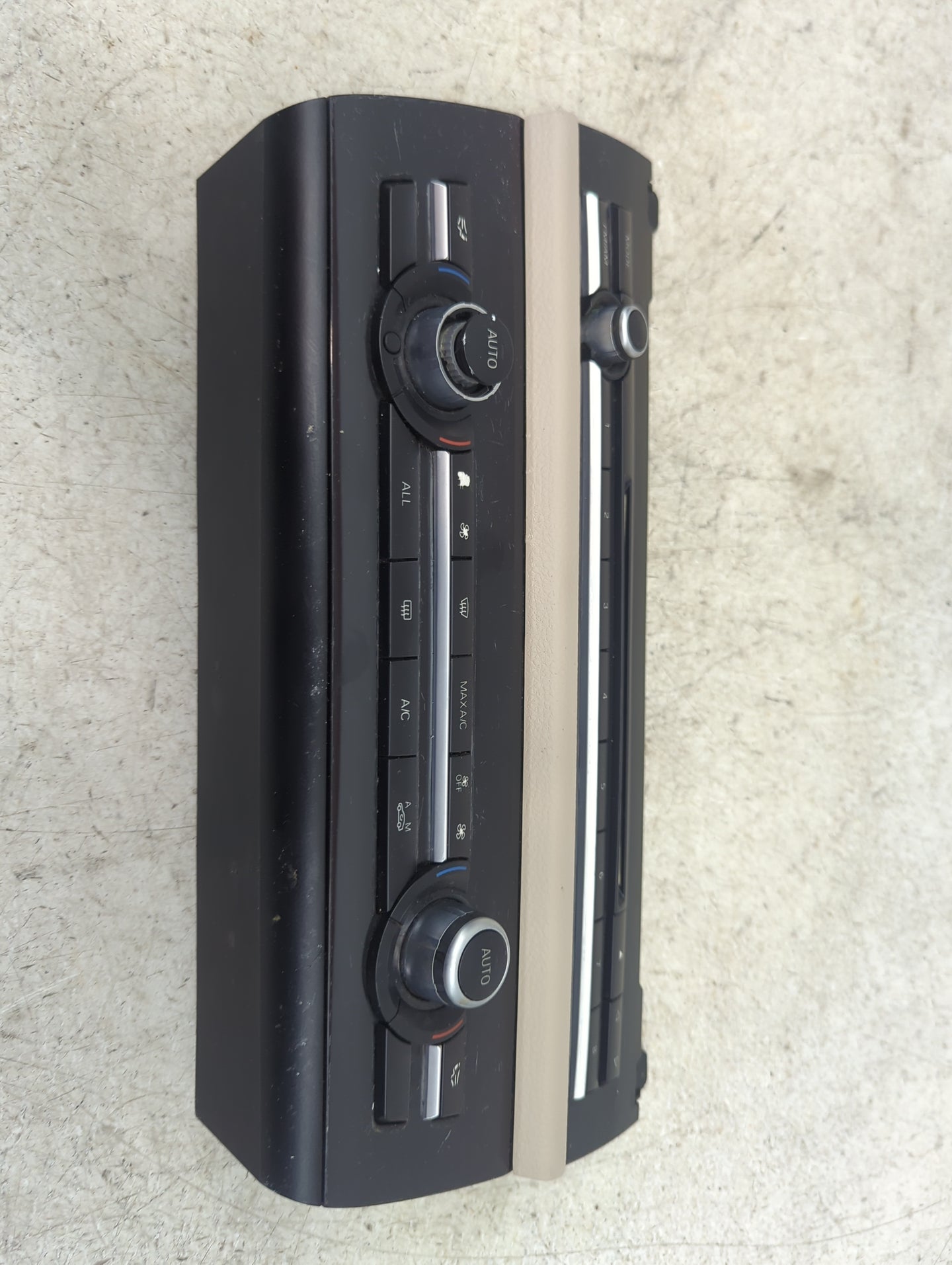 2011-2016 Bmw 535i Climate Control Module Temperature AC/Heater Replacement P/N:9306155-01 C821482 Fits OEM Used Auto Parts 