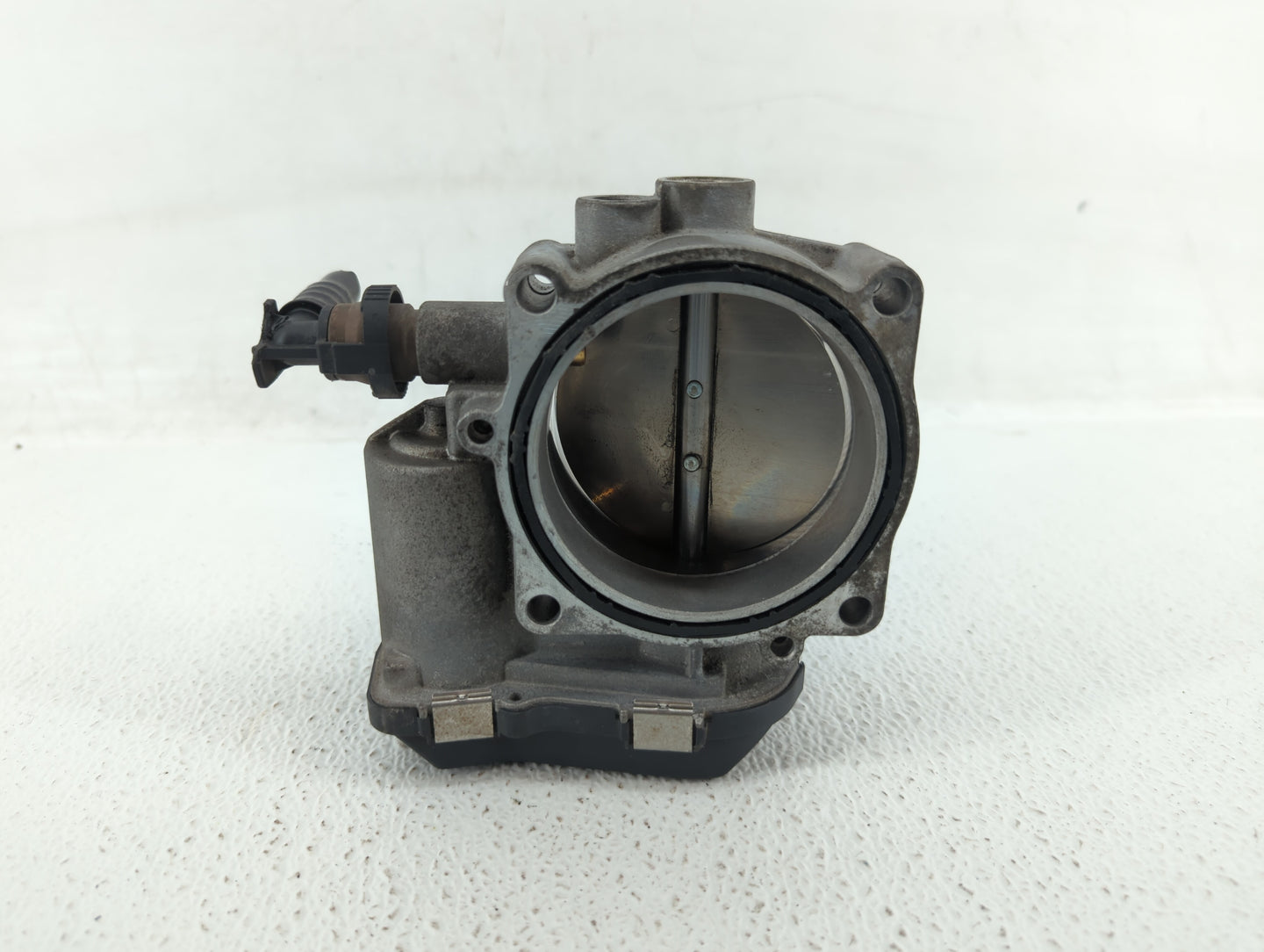 2010-2017 Bmw 535i Throttle Body P/N:1354 7597871-01 Fits Fits 2010 2011 2012 2013 2014 2015 2016 2017 2018 2019 2020 OEM Us