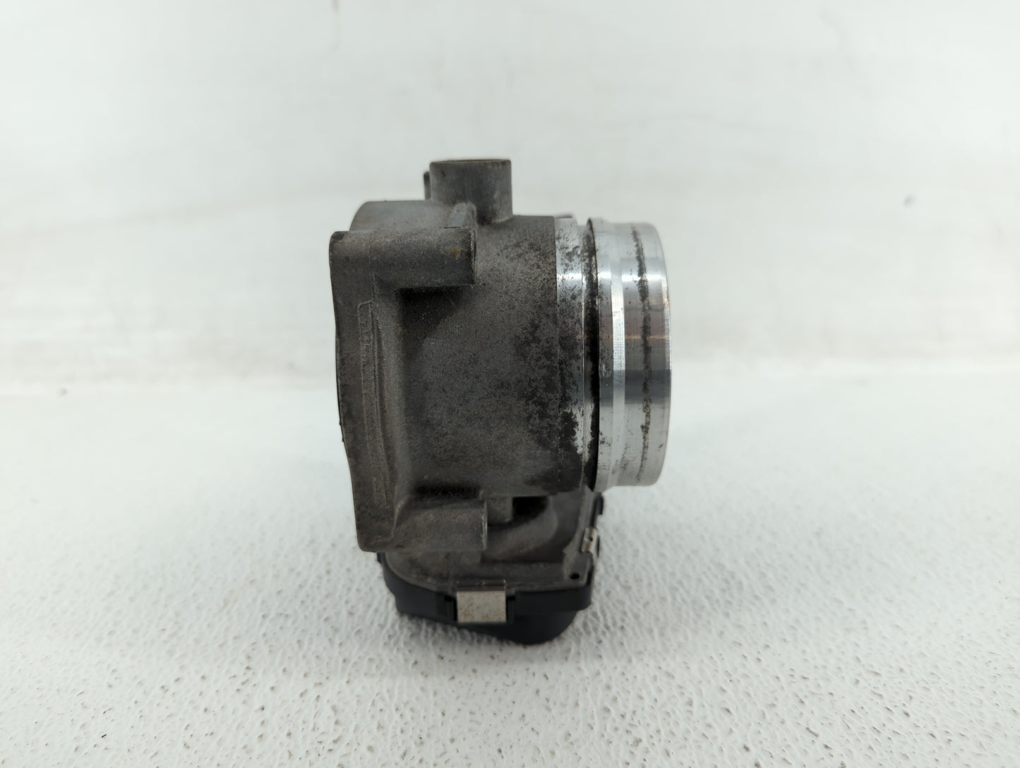 2010-2017 Bmw 535i Throttle Body P/N:1354 7597871-01 Fits Fits 2010 2011 2012 2013 2014 2015 2016 2017 2018 2019 2020 OEM Us