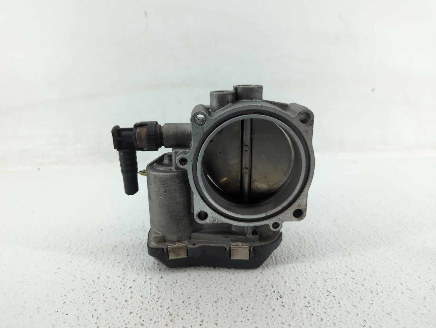 2010-2017 Bmw 535i Throttle Body P/N:1354 7597871-01 Fits Fits 2010 2011 2012 2013 2014 2015 2016 2017 2018 2019 2020 OEM Us