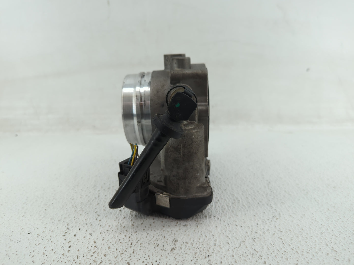 2010-2017 Bmw 535i Throttle Body P/N:1354 7597871-03 Fits Fits 2010 2011 2012 2013 2014 2015 2016 2017 2018 2019 2020 OEM Us