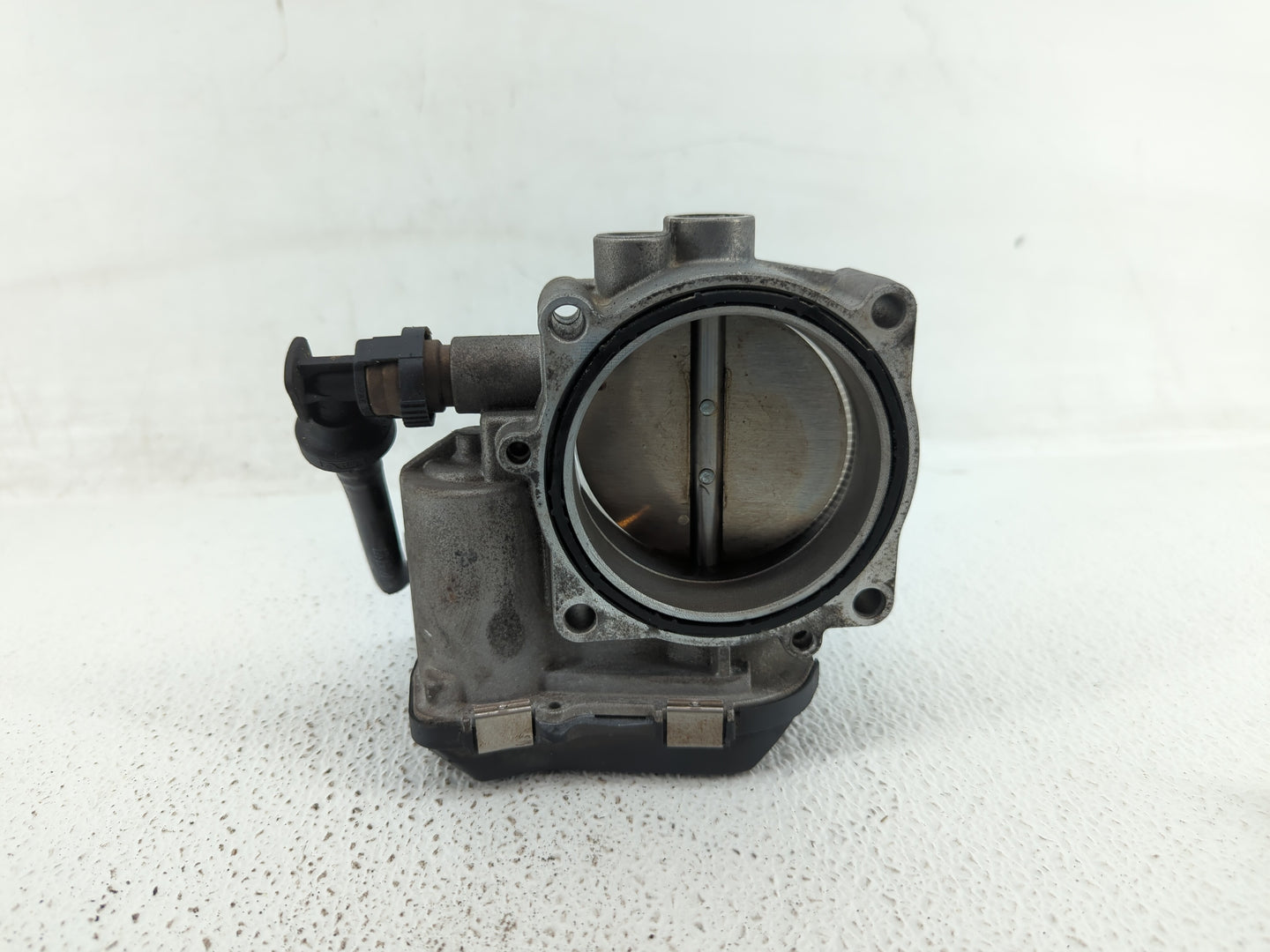 2010-2017 Bmw 535i Throttle Body P/N:1354 7597871-03 Fits Fits 2010 2011 2012 2013 2014 2015 2016 2017 2018 2019 2020 OEM Us