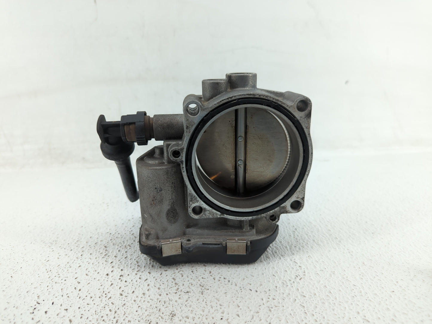 2010-2017 Bmw 535i Throttle Body P/N:1354 7597871-03 Fits Fits 2010 2011 2012 2013 2014 2015 2016 2017 2018 2019 2020 OEM Us