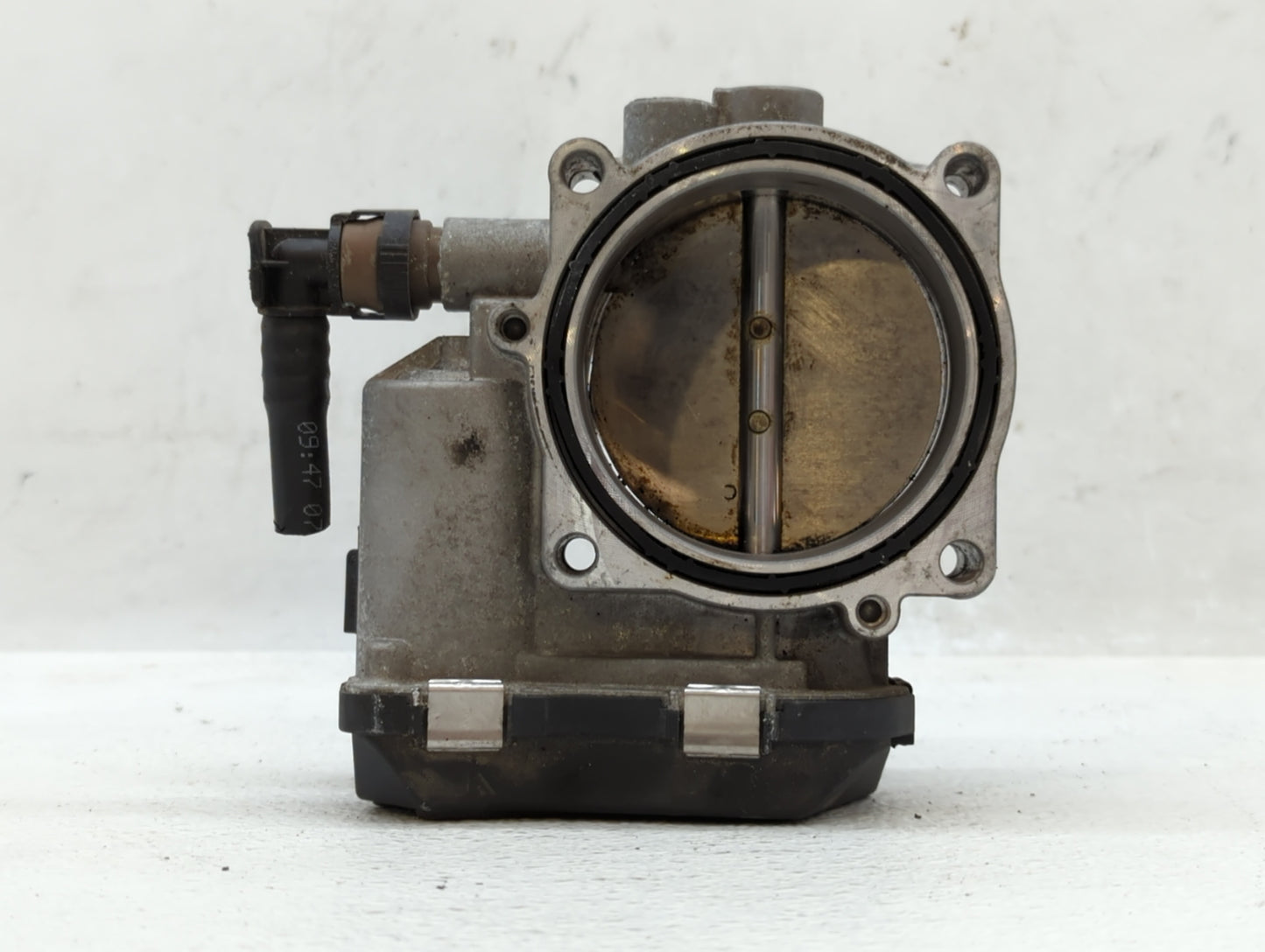2010-2017 Bmw 535i Throttle Body P/N:1354 7597871-01 Fits Fits 2010 2011 2012 2013 2014 2015 2016 2017 2018 2019 2020 OEM Us