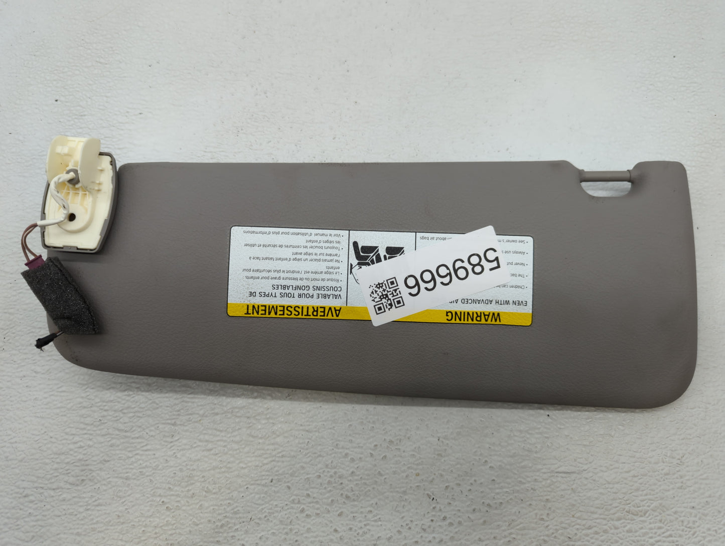 2010-2016 Bmw 535i Sun Visor Shade Replacement Passenger Right Mirror Fits Fits 2010 2011 2012 2013 2014 2015 2016 OEM Used 
