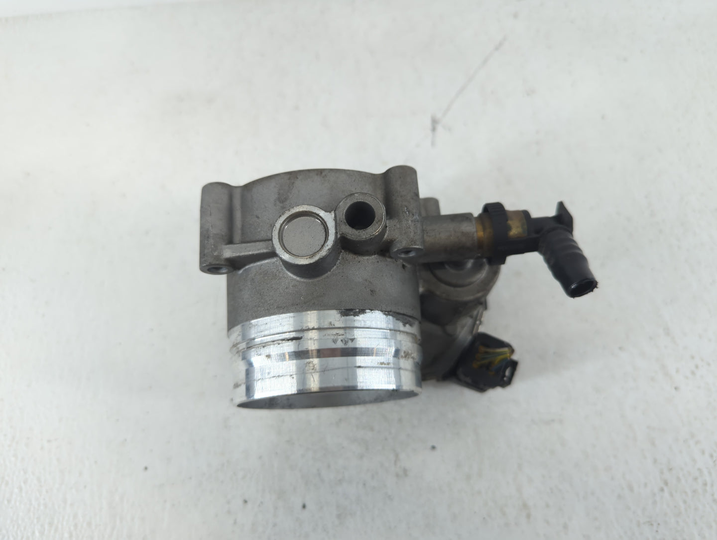 2013 Bmw 535i Throttle Body P/N:1354 7597871-02 A2C83004100 Fits OEM Used Auto Parts - Oemusedautoparts1.com