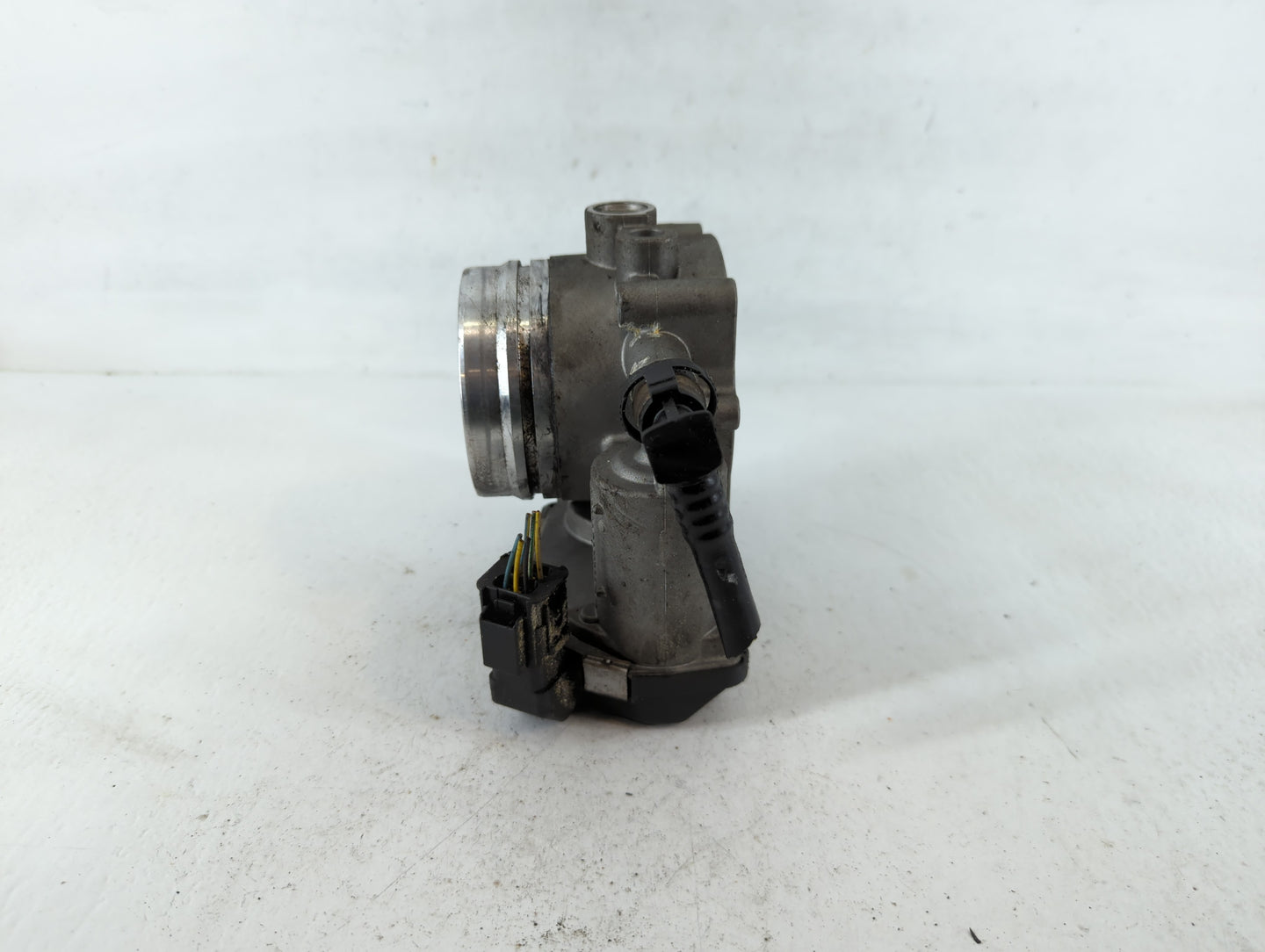 2010-2017 Bmw 535i Throttle Body P/N:A2C83004100 1354 75979871-02 Fits Fits 2010 2011 2012 2013 2014 2015 2016 2017 2018 201