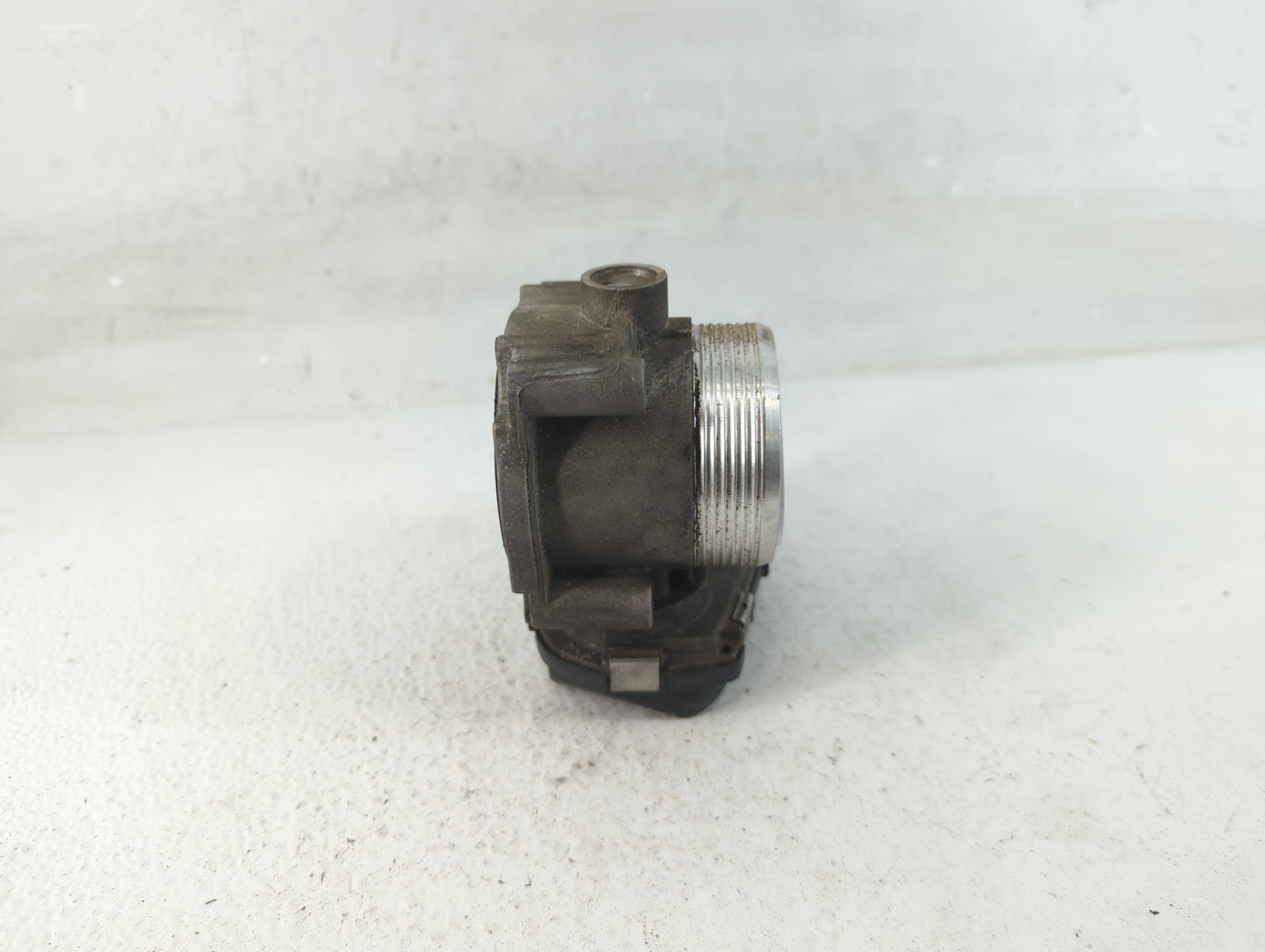 2010-2016 Bmw 550i Throttle Body P/N:1354 7555944-03 Fits Fits 2008 2009 2010 2011 2012 2013 2014 2015 2016 2017 2018 2019 O