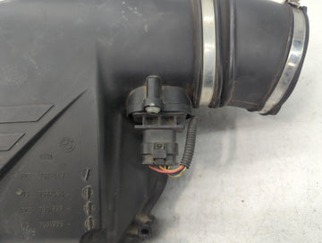 2011-2013 Bmw 550i Air Cleaner Intake-duct Hose Tube