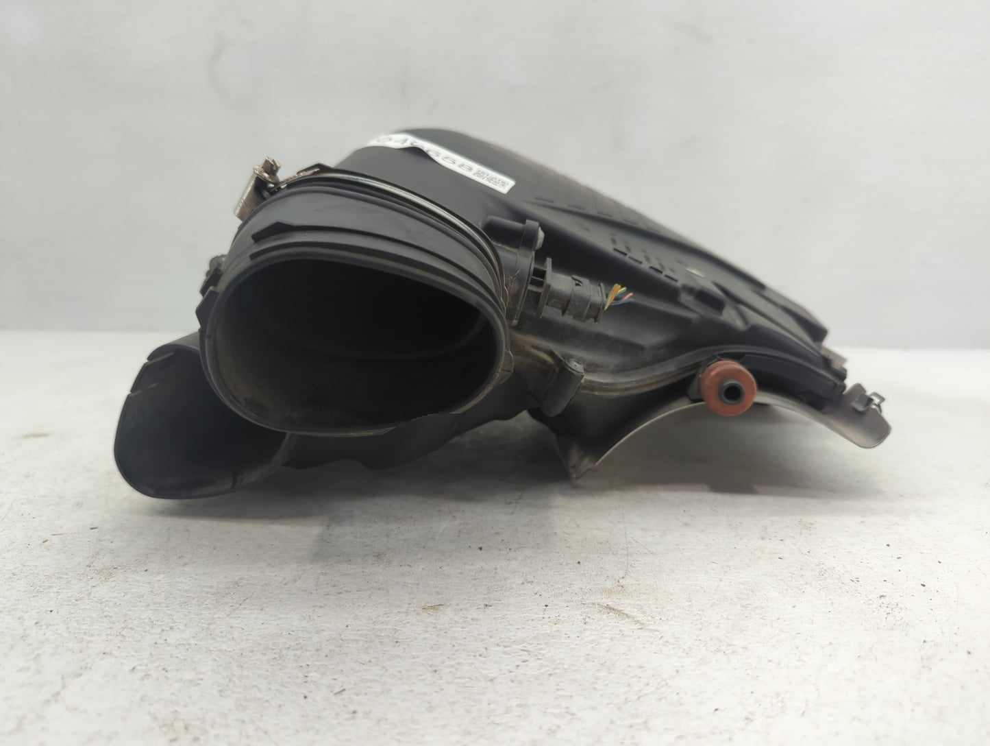 2011-2013 Bmw 550i Air Cleaner Intake-duct Hose Tube - Oemusedautoparts1.com