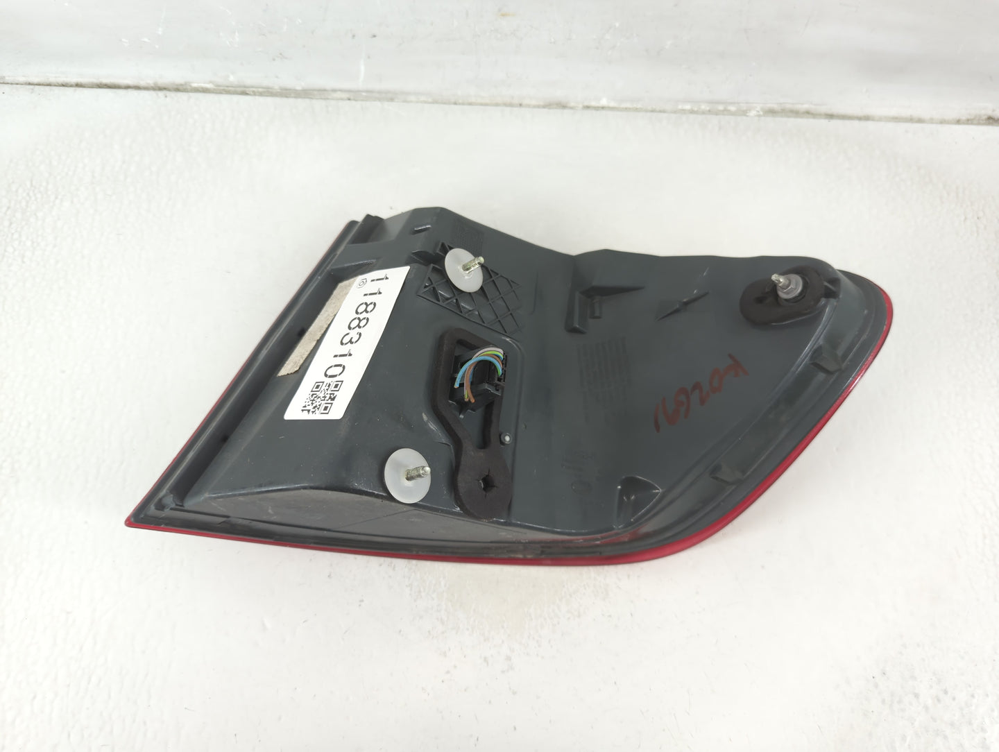 2011-2013 Bmw 550i Tail Light Assembly Driver Left OEM P/N:173462-01 Fits Fits 2011 2012 2013 OEM Used Auto Parts - Oemuseda