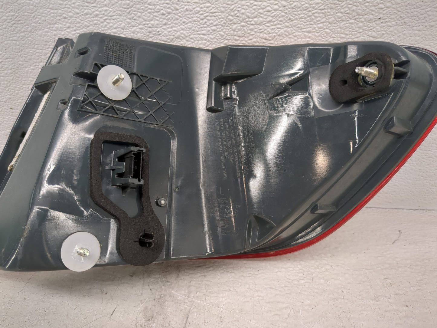2011-2013 Bmw 550i Tail Light Assembly Driver Left OEM P/N:173462-01 Fits Fits 2011 2012 2013 OEM Used Auto Parts - Oemuseda
