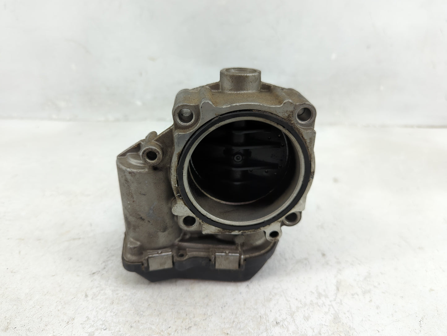 2010-2016 Bmw 550i Throttle Body P/N:7555944-04 A2C83914800 Fits Fits 2008 2009 2010 2011 2012 2013 2014 2015 2016 2017 2018