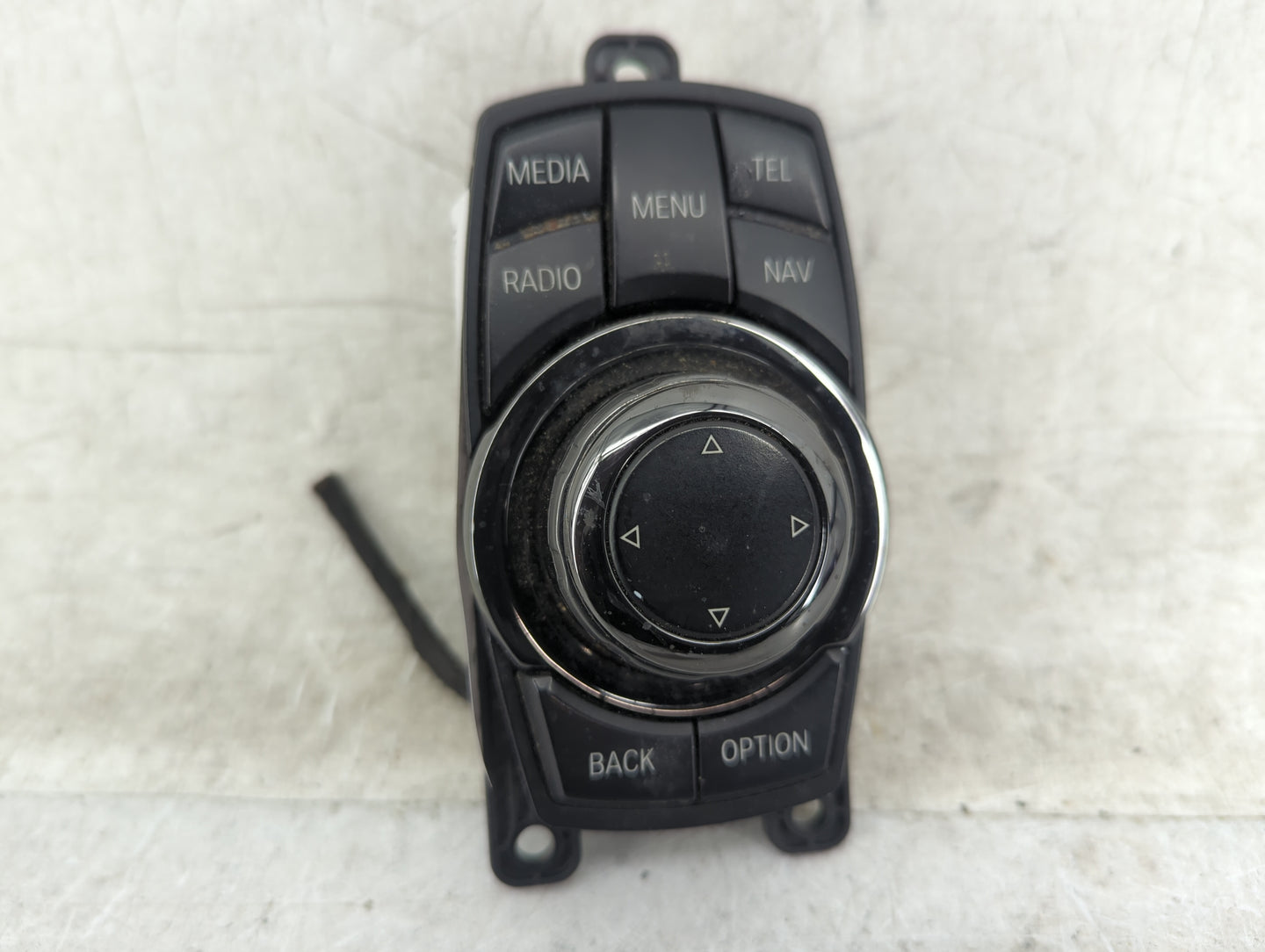 2013 Bmw 550i Radio AM FM Cd Player Receiver Replacement P/N:9286701-02 65829286701-02, 192263, 90120-923/0004 Fits OEM Used