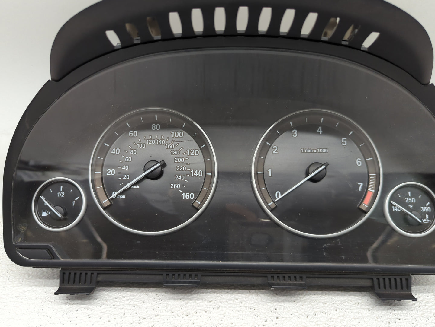 2014-2016 Bmw 550i Instrument Cluster Speedometer Gauges P/N:9383487-01 3109893-01, 176494-11 Fits Fits 2014 2015 2016 2017 