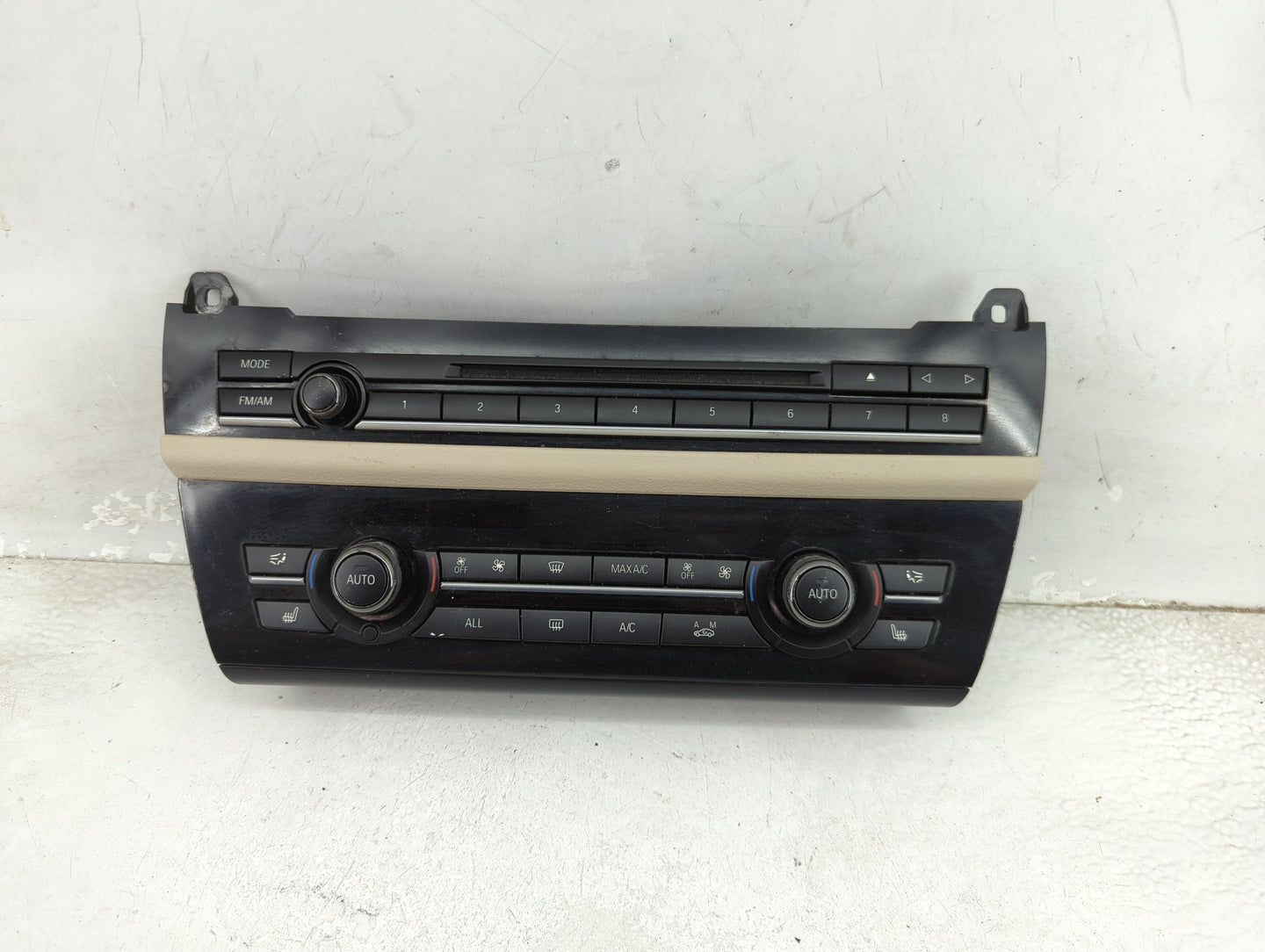 2011-2016 Bmw 550i Climate Control Module Temperature AC/Heater Replacement P/N:9317679-01 90025-643/0013 Fits OEM Used Auto