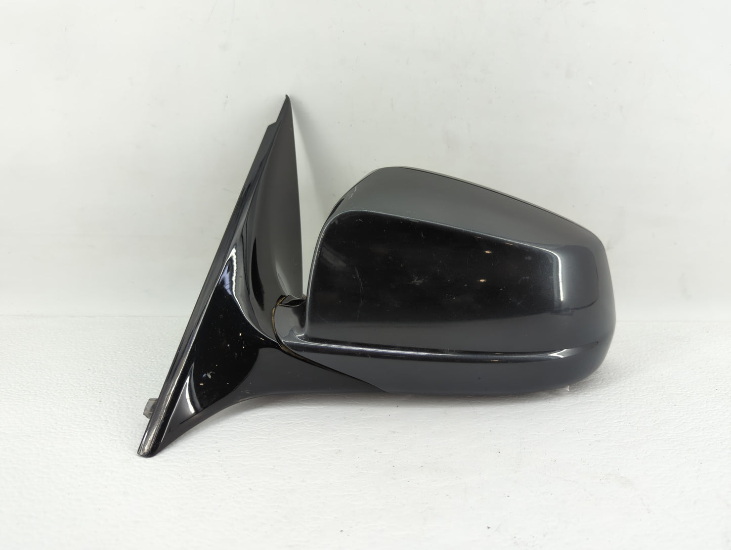2012-2013 Bmw 550i Driver Side View Mirror - Left Door Mirror OEM Used - Oemusedautoparts1.com