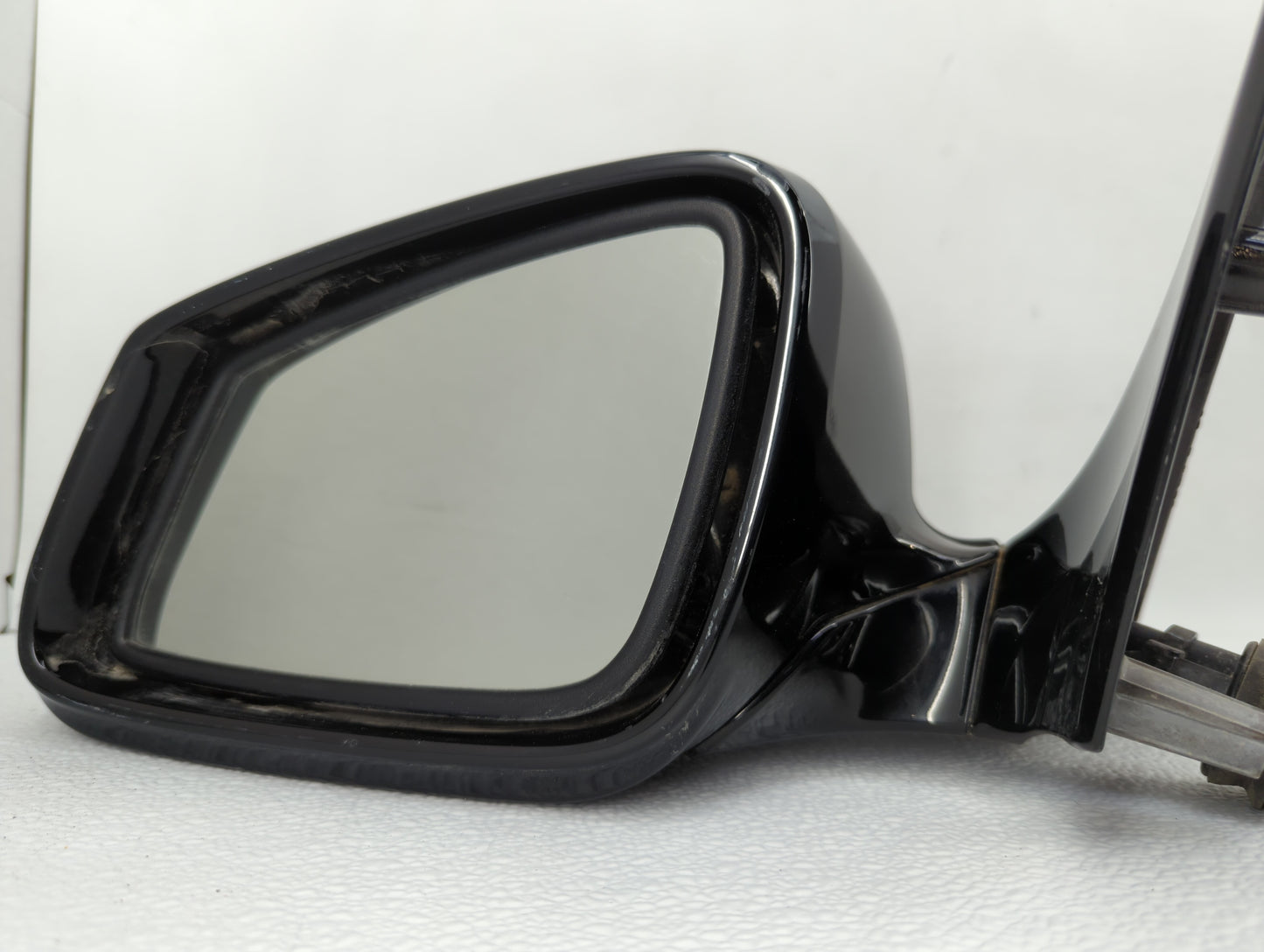 2012-2013 Bmw 550i Driver Side View Mirror - Left Door Mirror OEM Used - Oemusedautoparts1.com