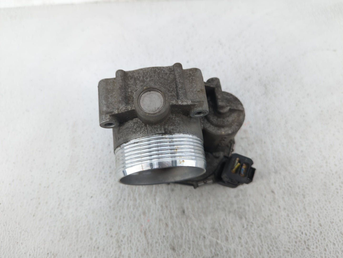 2010-2016 Bmw 550i Throttle Body P/N:1354 7555944-03 Fits Fits 2008 2009 2010 2011 2012 2013 2014 2015 2016 2017 2018 2019 O