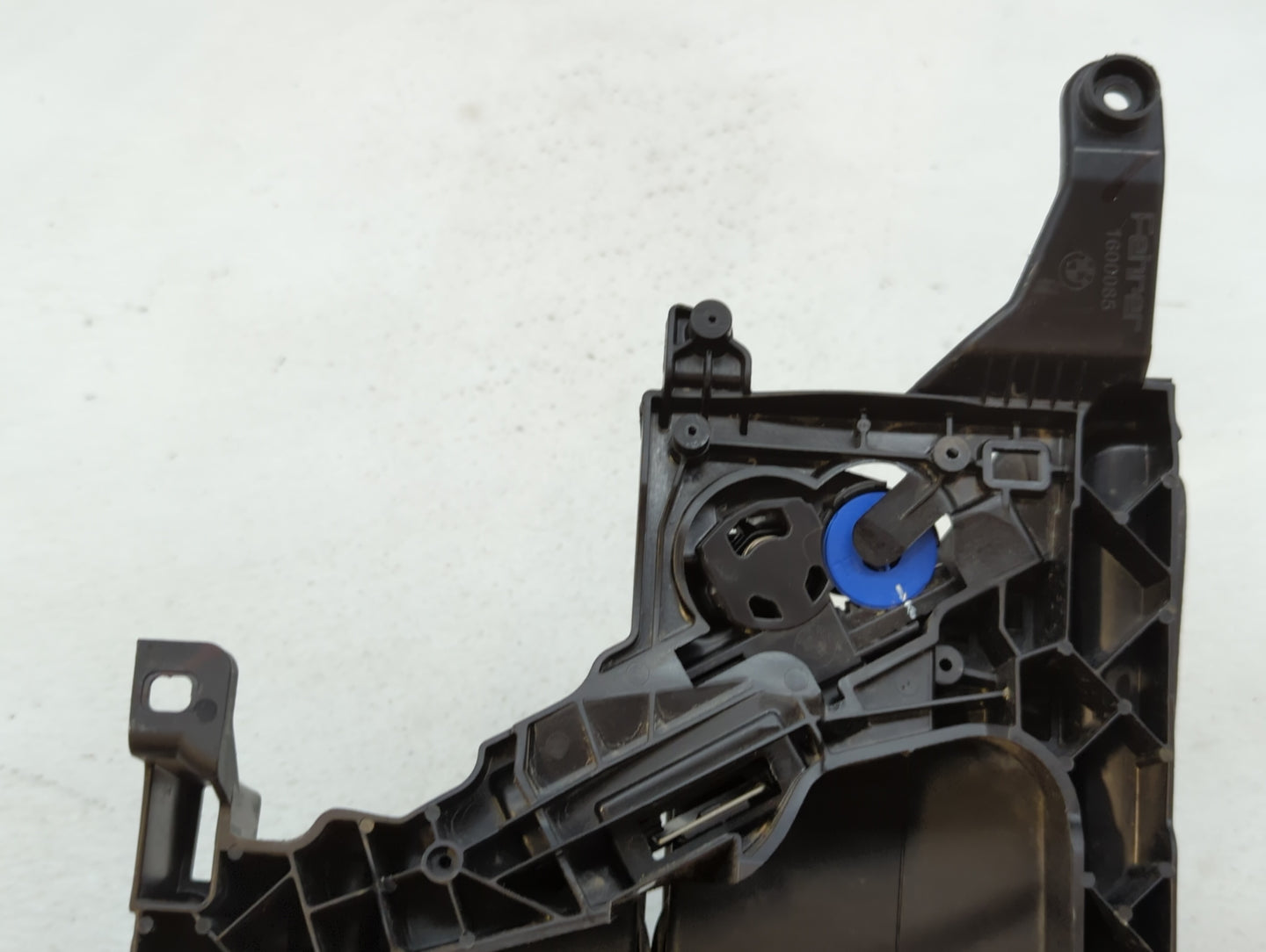 2013 Bmw 550i Center Console Armrest Cover Lid Black - Oemusedautoparts1.com