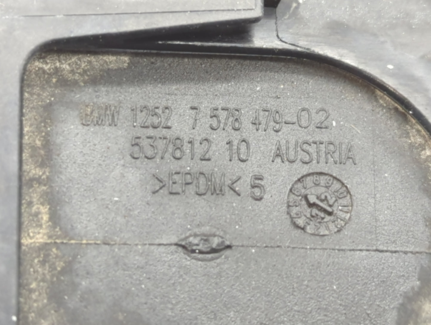 2013 Bmw 550i Fuel Vapor Charcoal Canister - Oemusedautoparts1.com