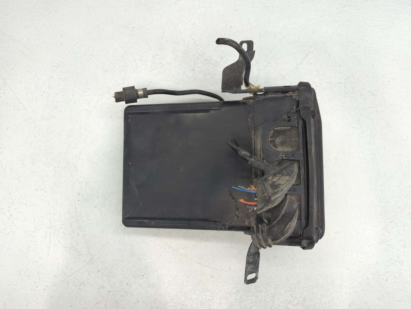 2013 Bmw 550i Fuel Vapor Charcoal Canister - Oemusedautoparts1.com