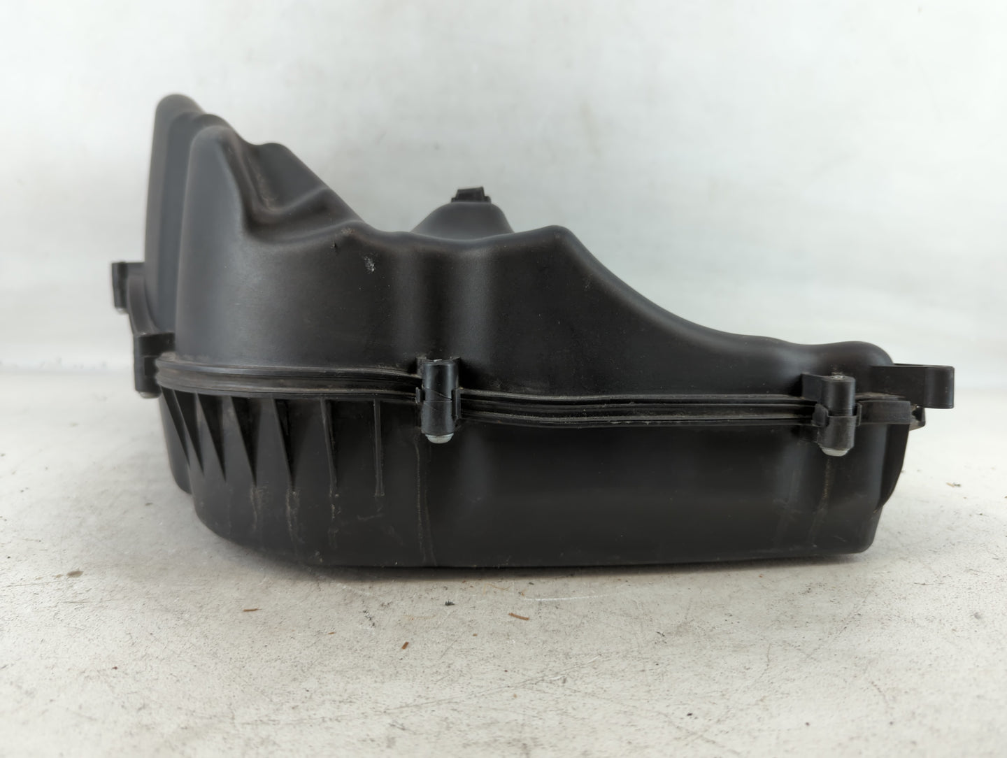 2011-2013 Bmw 550i Air Cleaner Intake-duct Hose Tube - Oemusedautoparts1.com