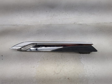 Bmw 650 Passenger Right Oem Front Light Lamp Chrome - Oemusedautoparts1.com