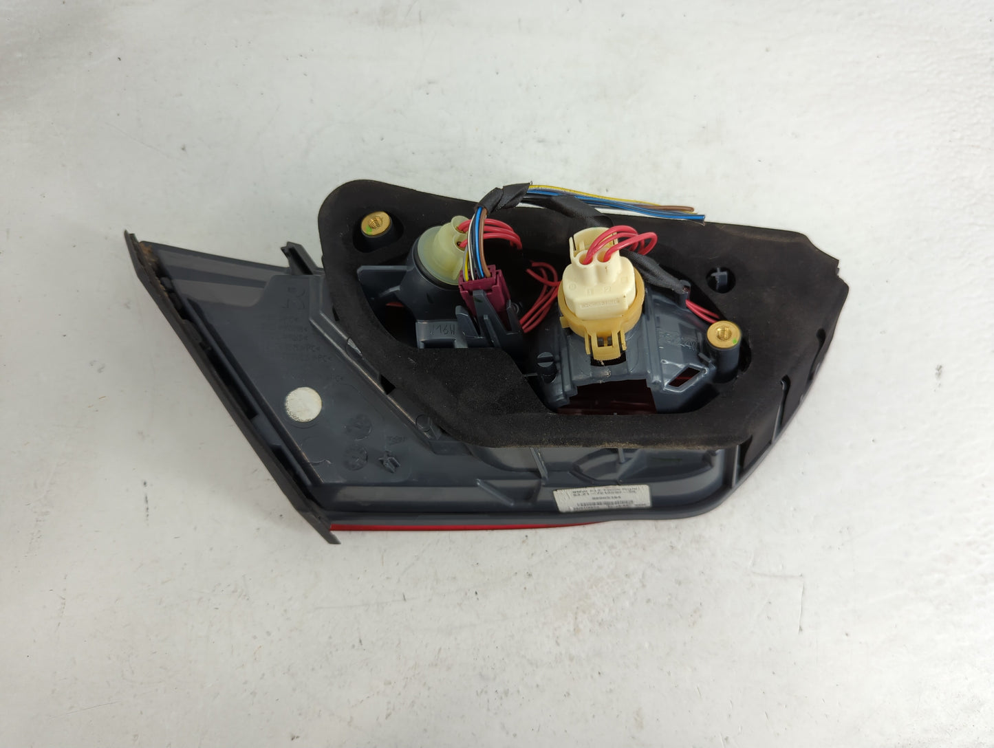 2012-2018 Bmw 650i Tail Light Assembly Passenger Right OEM Fits Fits 2012 2013 2014 2015 2016 2017 2018 OEM Used Auto Parts 